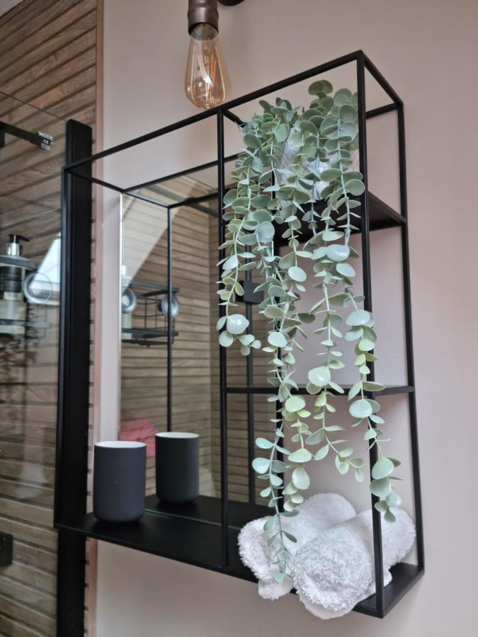 Barra'S Loft Apartment ฟอร์ตวิลเลียม ภายนอก รูปภาพ