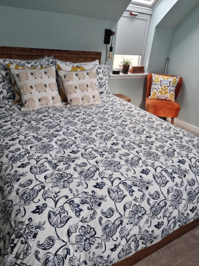 Barra'S Loft Apartment ฟอร์ตวิลเลียม ภายนอก รูปภาพ
