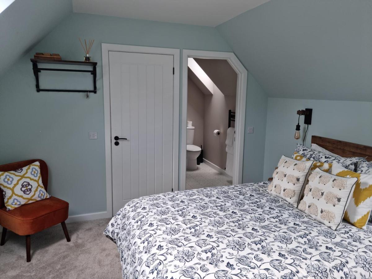 Barra'S Loft Apartment ฟอร์ตวิลเลียม ภายนอก รูปภาพ
